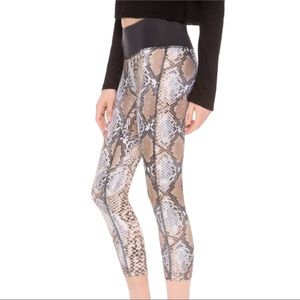 PRISMSPORT Cropped Python Print Leggings